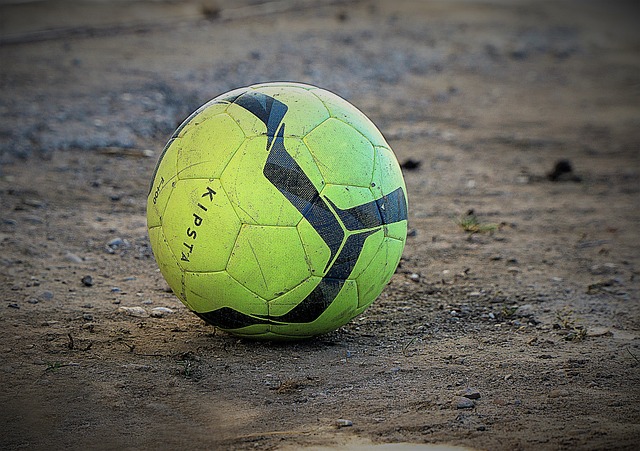 泰安举行 泰安举行